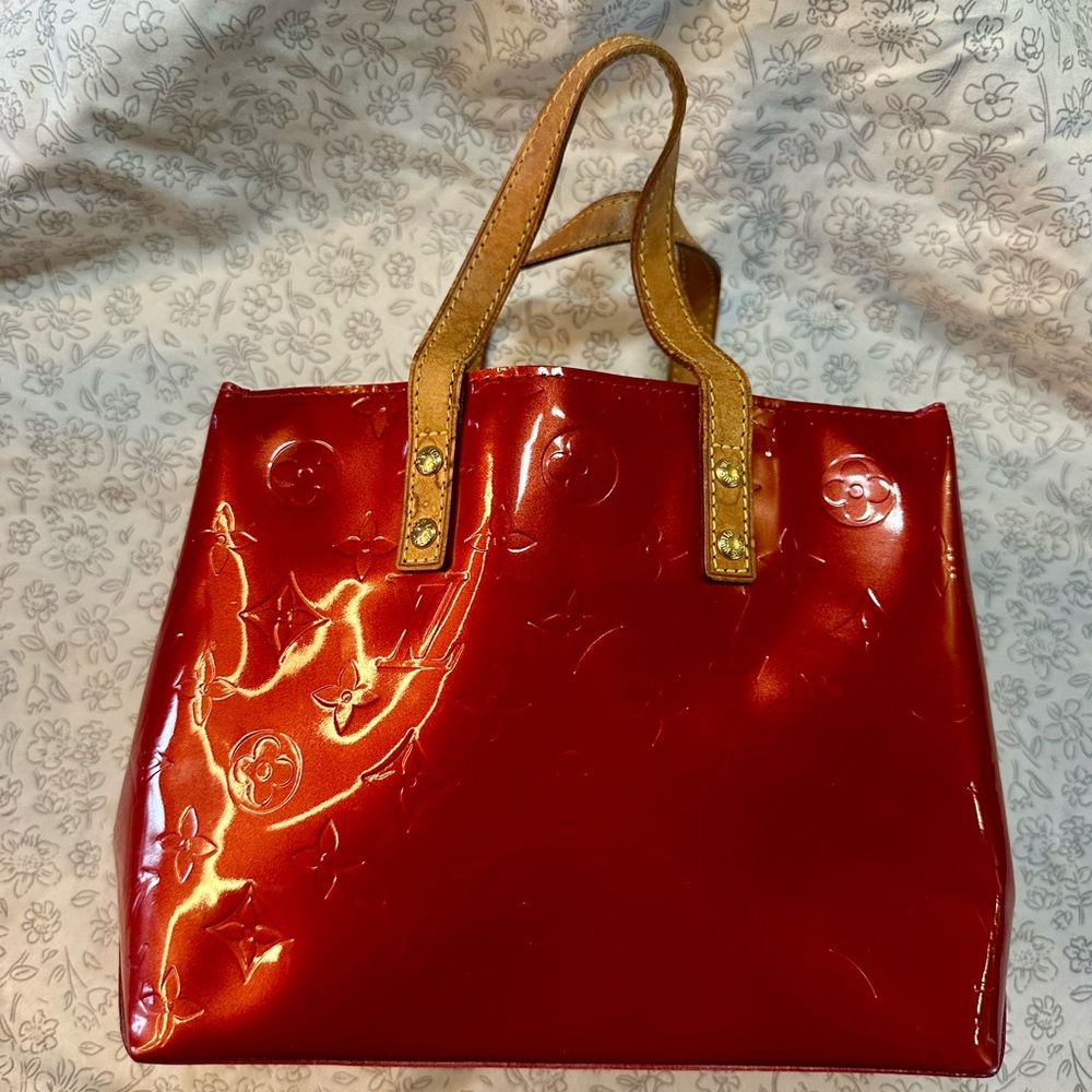Louis Vuitton Vernis Reade PM